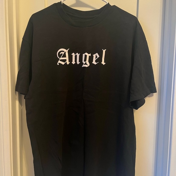 Brandy Melville Shirt - Picture 2 of 2